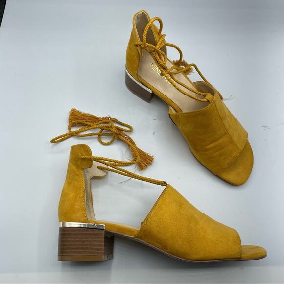 Nine West Yellow Faux Leather Peep Toe Strappy Ankle Wrap Sandals Womens 6 - Picture 1 of 8